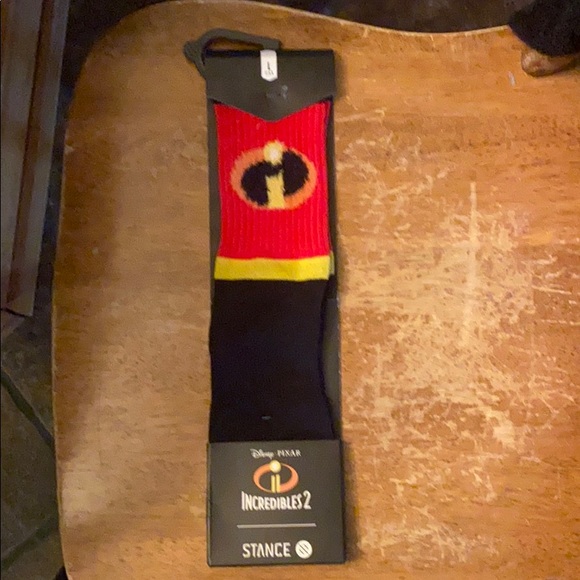Incredibles 2 Disney Stance Socks L Youth 2-5.5 - Picture 1 of 7